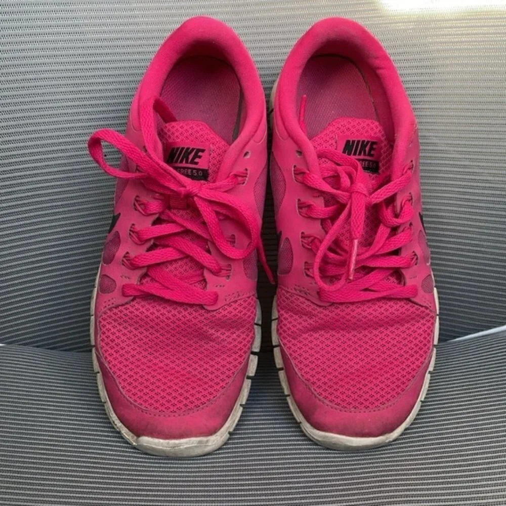 VGC Nike Free 5.0 Runners - Size 5Y